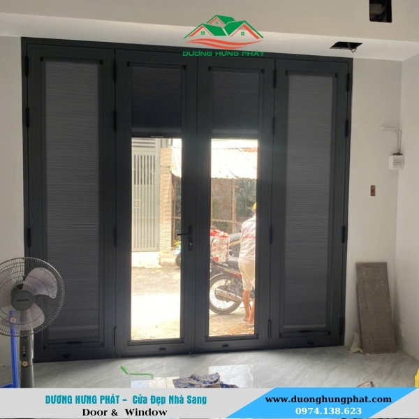 cửa đi mở quay 2 cánh nhôm Xingfa